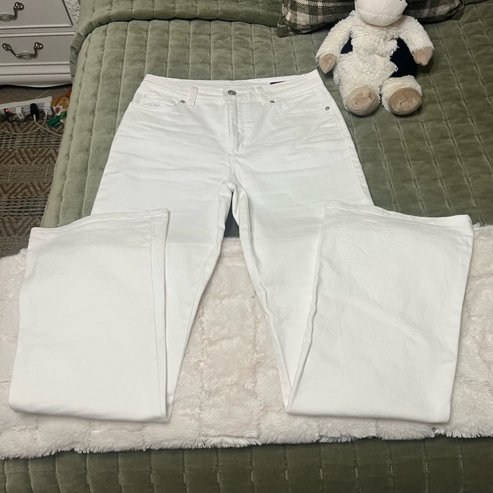 Classic White Straight Leg Women's Jeans